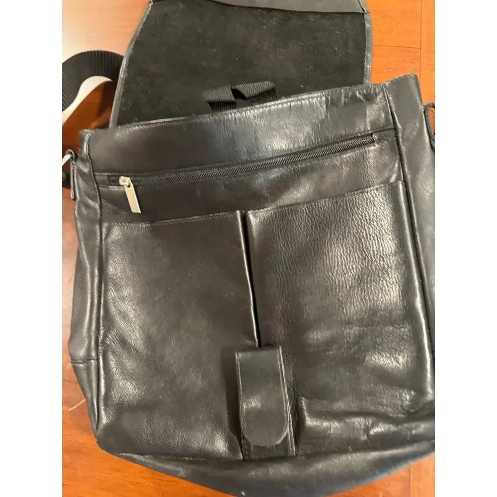 Leather black satchel unisex laptop work travel carry shoulder bag